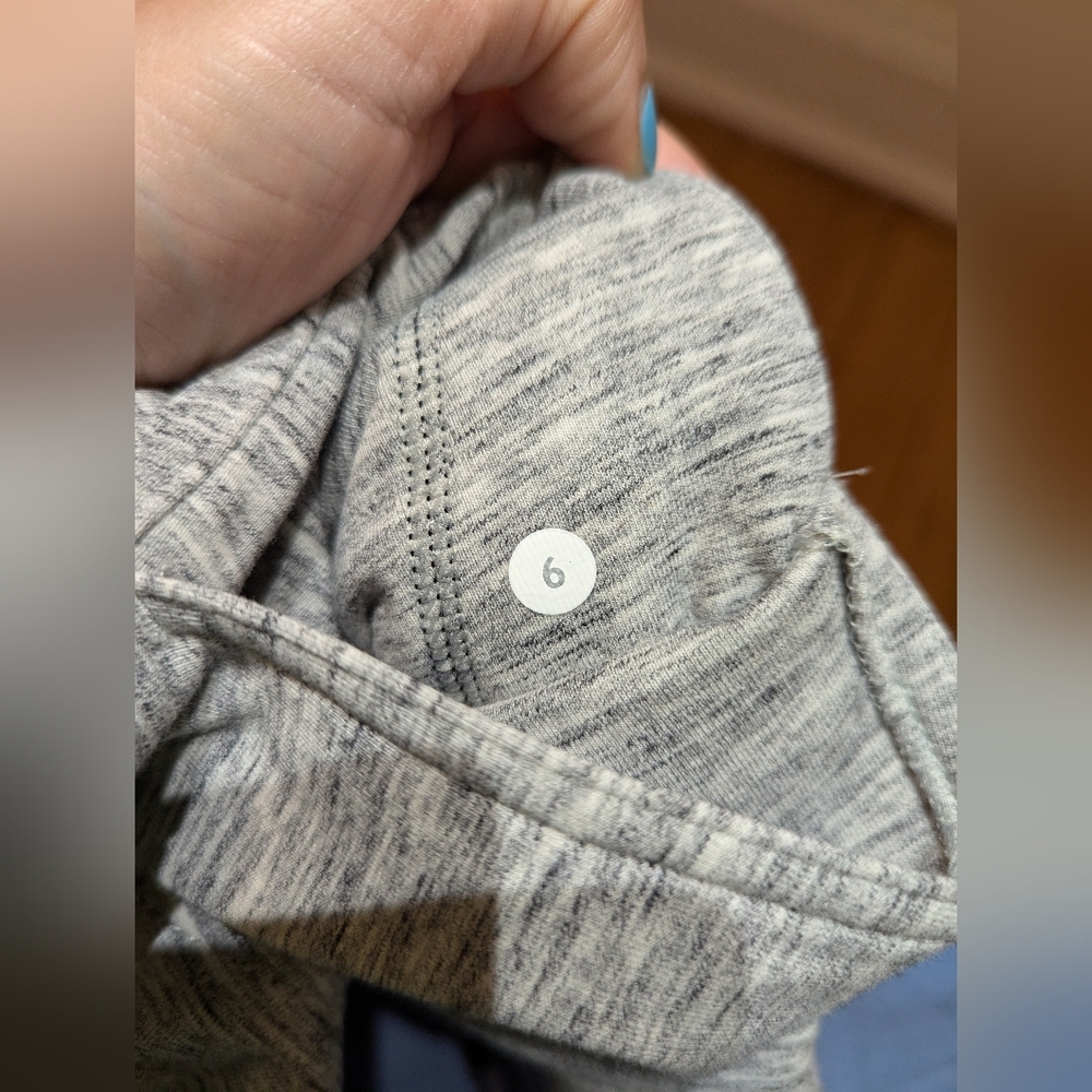 Lululemon Insculpt Vest - Picture 10 of 10